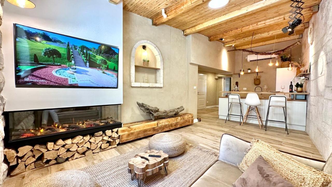 Boutique Apartment In Heart Of Хайфа Екстер'єр фото