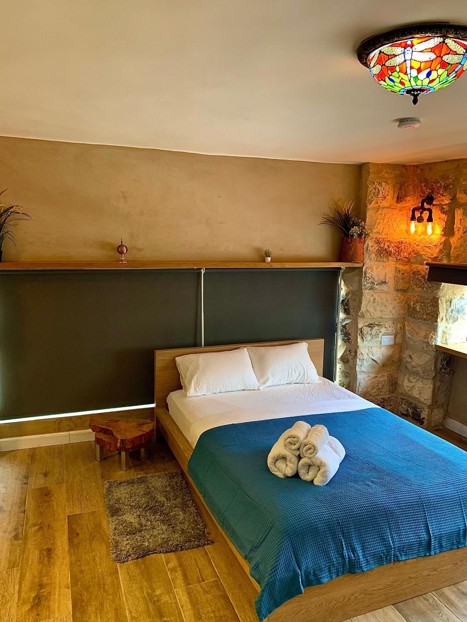 Boutique Apartment In Heart Of Хайфа Екстер'єр фото